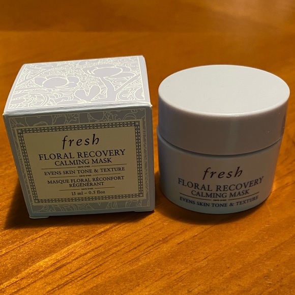 Fresh Floral Recovery Calming Face Mask 🌹 - Picture 3 of 16